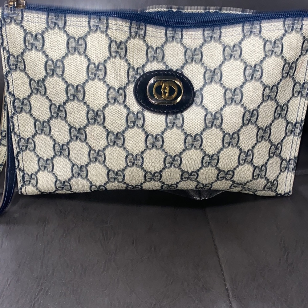 GG makeup pouch